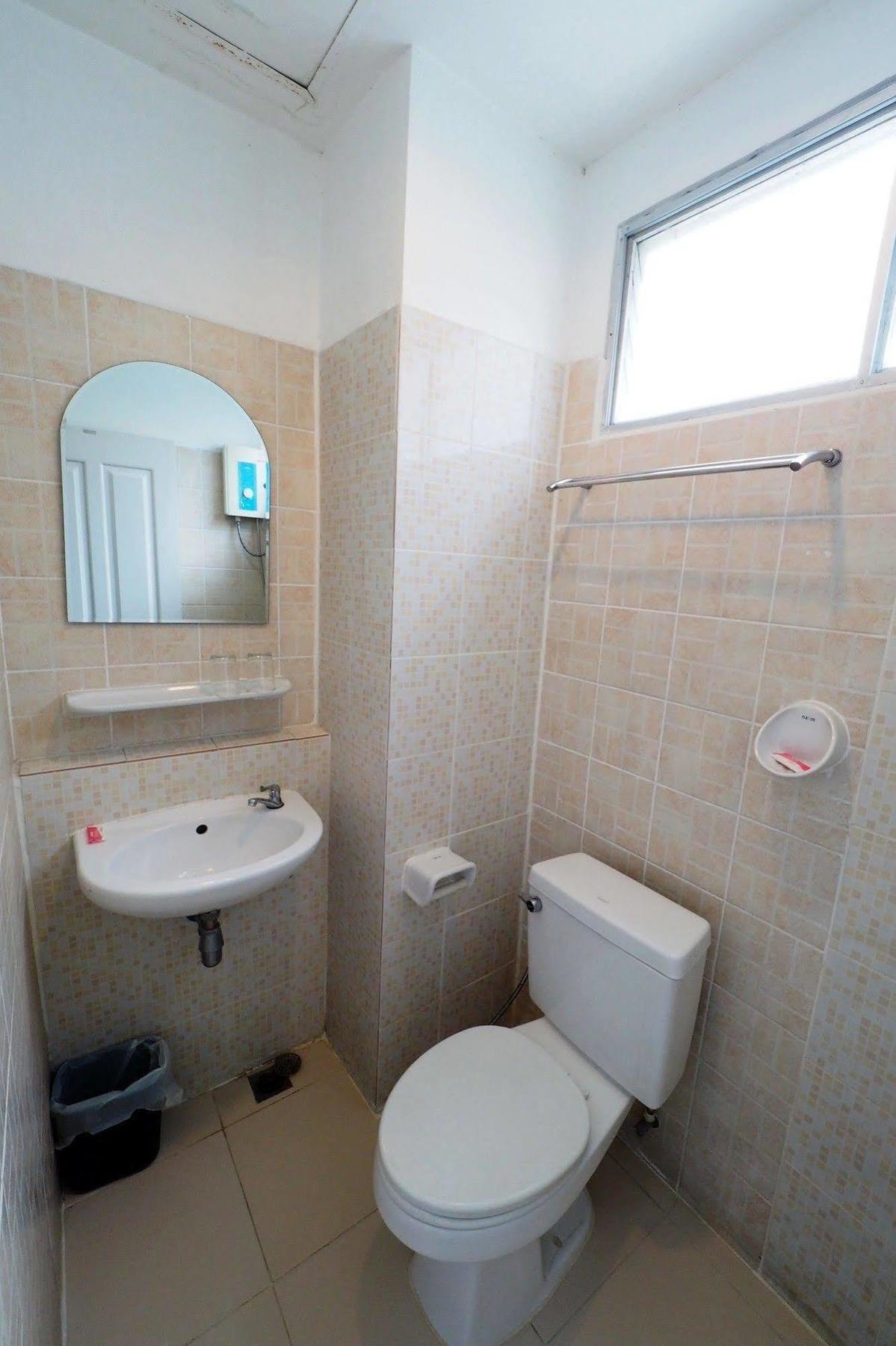 Namnon Place Nonthaburi Ngoại thất bức ảnh