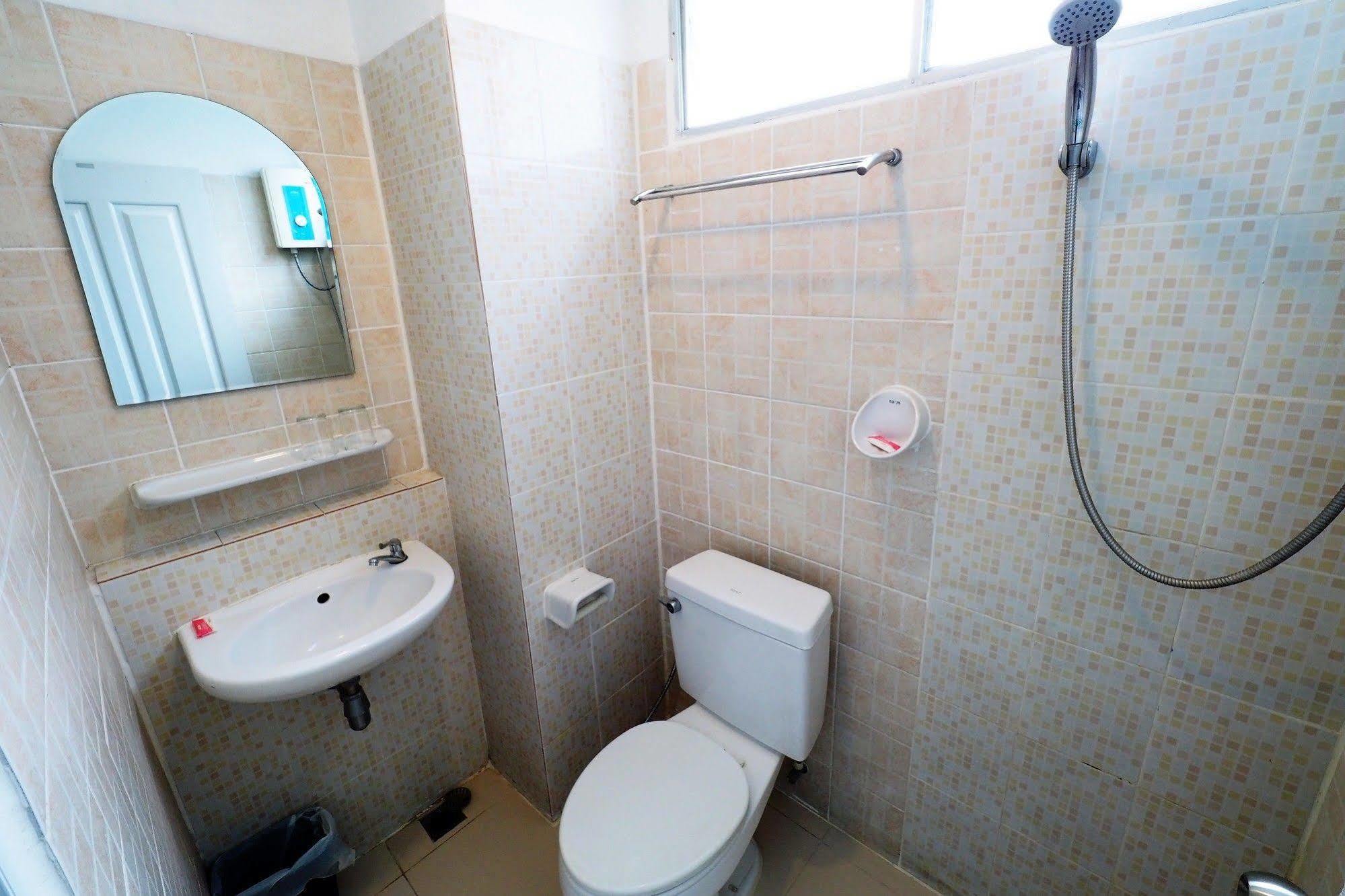 Namnon Place Nonthaburi Ngoại thất bức ảnh